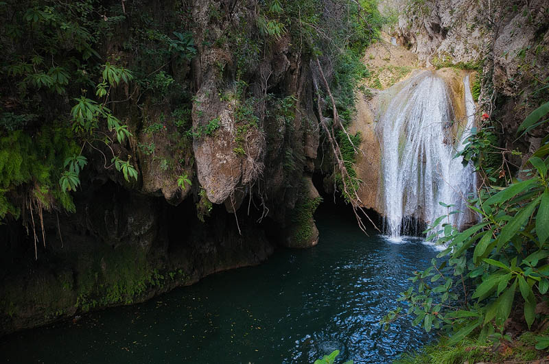 Wasserfall im Nationalpark El Cubano am Fuße der Sierra del Escambray