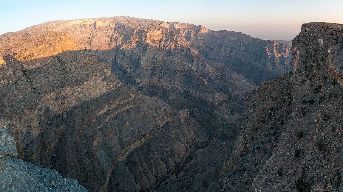 "Wadi Ghul", der Grand Canyon des Oman, stellenweise bis zu 1.000m tief