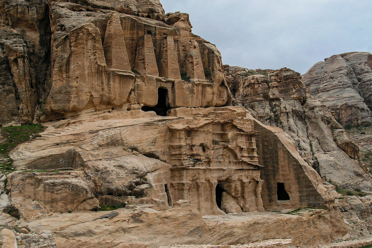 Petra, Obeliskengrab