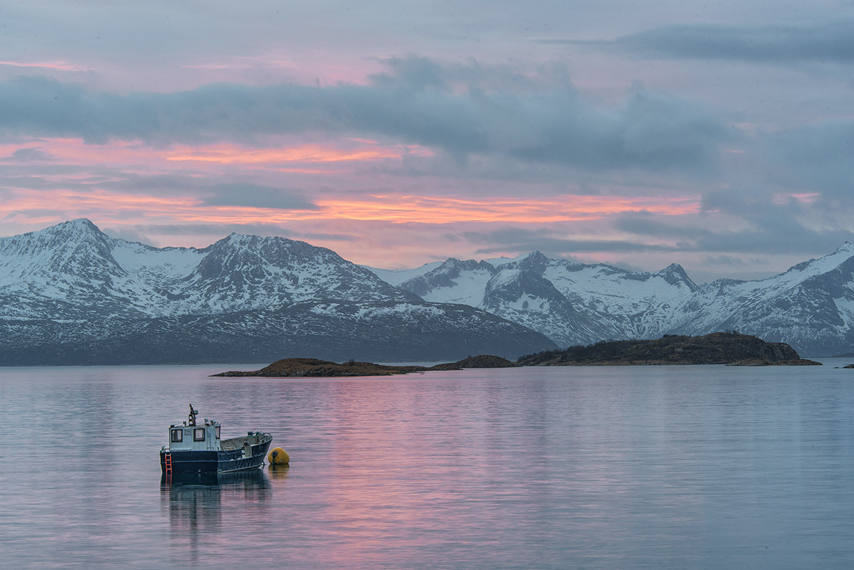 Sonnenuntergang auf Kvaløya