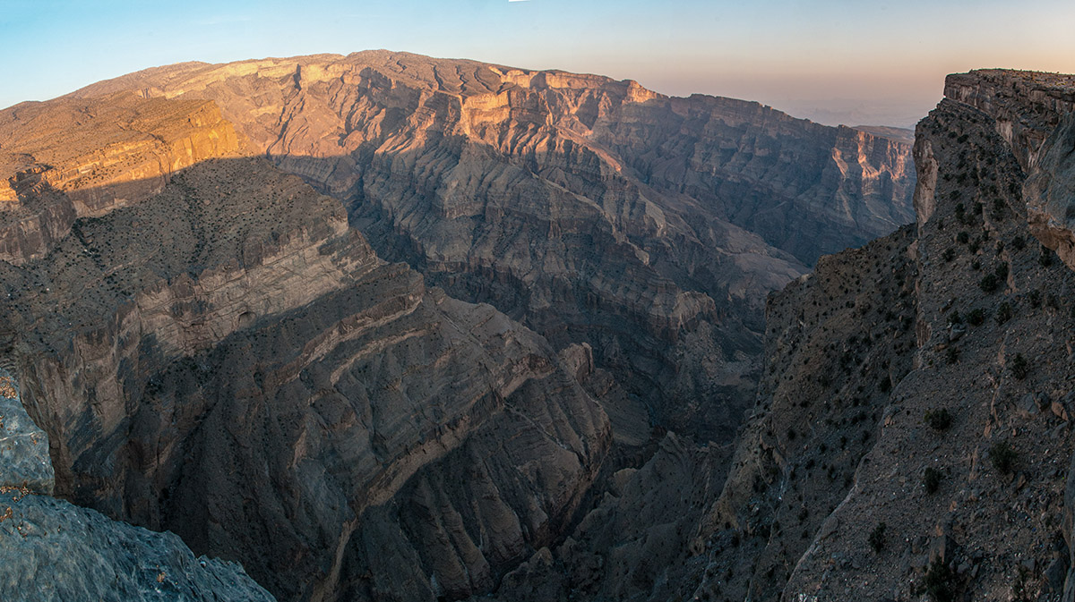 Wadi Ghul - der Grand Canyon des Oman, stellenweise bis zu 1.000m tief