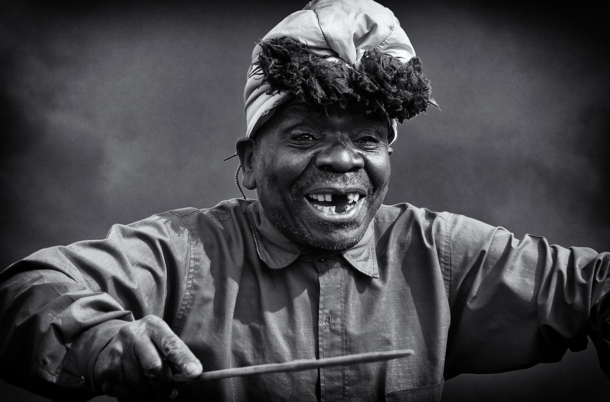 Pygmäe vom Stamm der Batwa