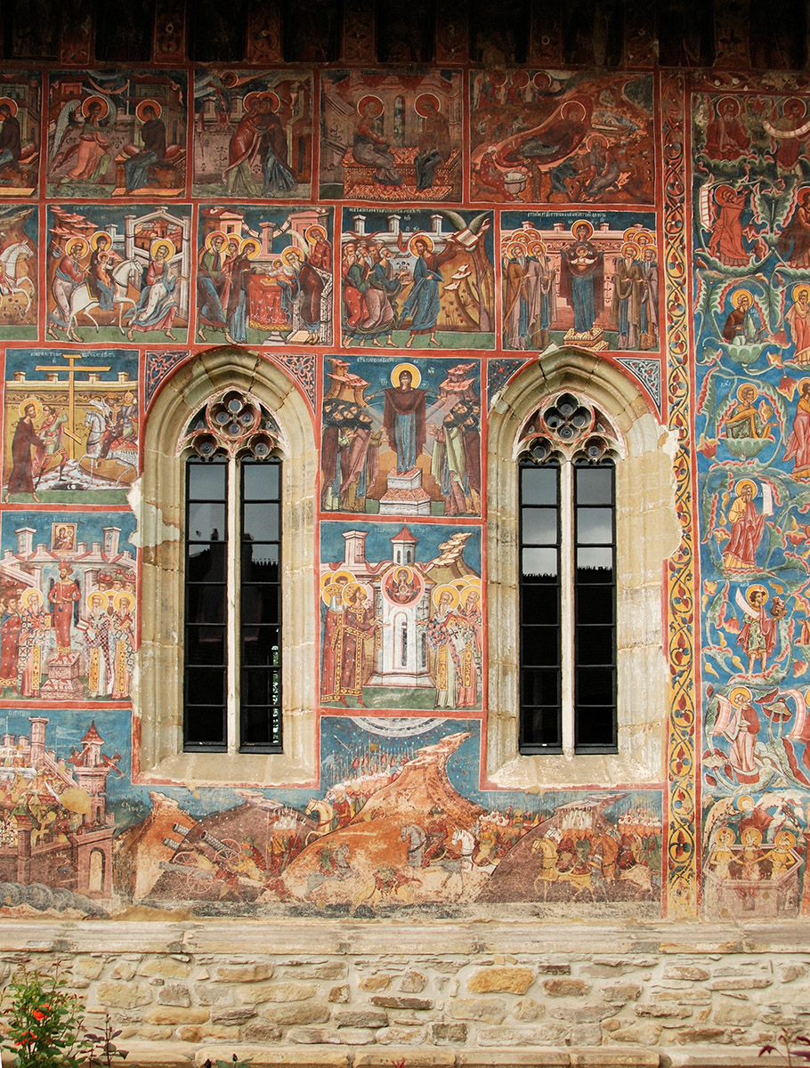 Malereien am Kloster