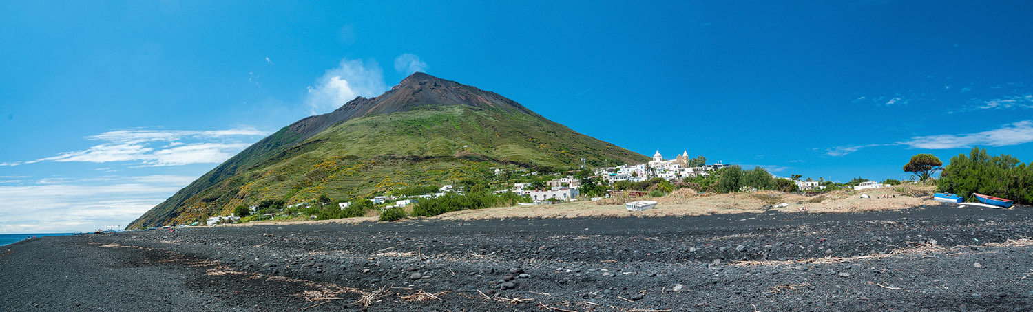 Panorama der Insel Stromboli