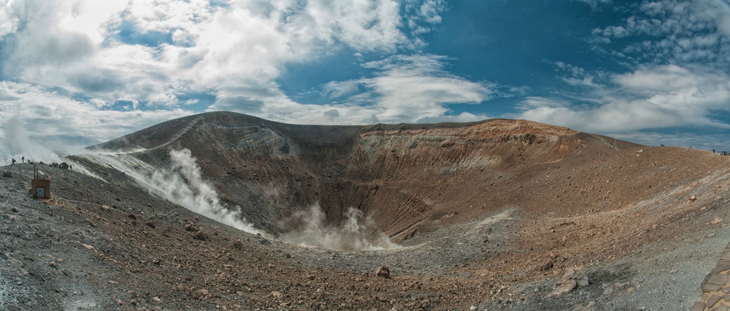 der Krater des Vulcano